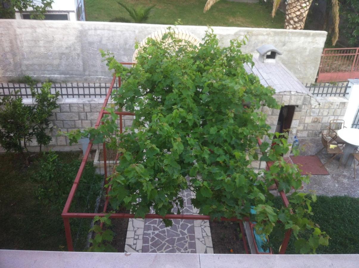 סוטומורה Apartments Avdic מראה חיצוני תמונה