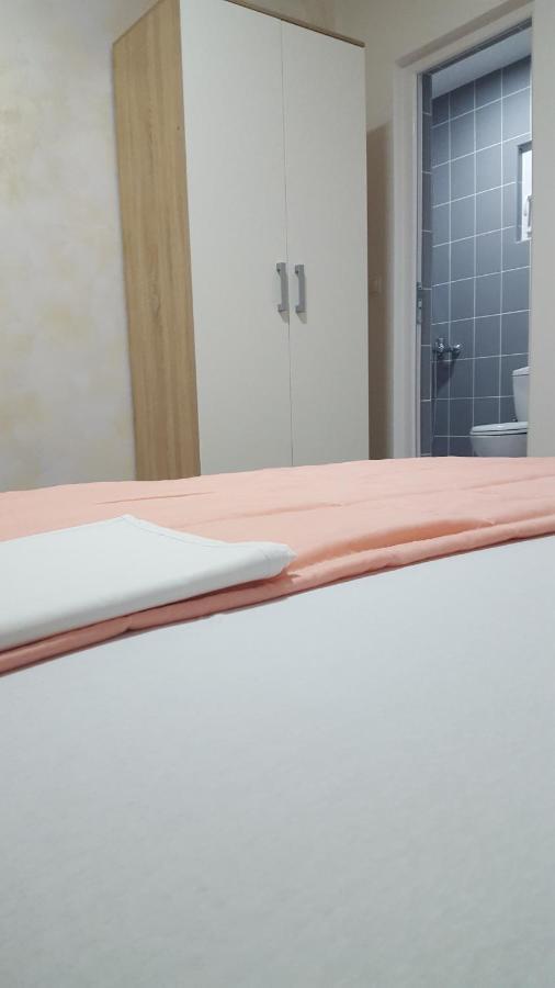 סוטומורה Apartments Avdic מראה חיצוני תמונה